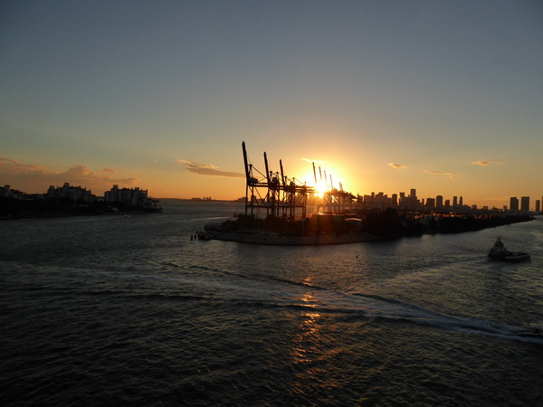 Miami South Beach Miami Art Deco South Beach Ocean Drive Fishr Island Bayfront Park  Key Biscayne