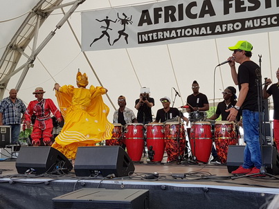 &nbsp;&nbsp;Osian Del Monte  Cuba spirtitual Street Dancing Musik Osian Del Monte  Cuba spirtitual Street Dancing Musik 