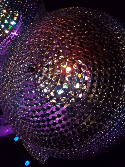 Swarowski Kristallwelten Wires and Ball illuminated Swarowski Kristallwelten Wires and Ball illuminated